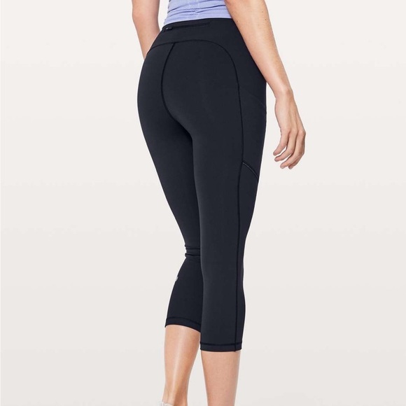 Lululemon Speed Up Crop 21" - Picture 1 of 8